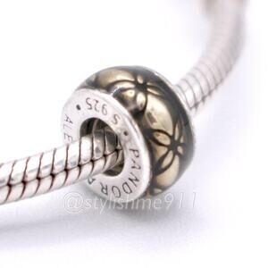 Authentic PANDORA Golden Floral Vintage Spacer - 791034EN29